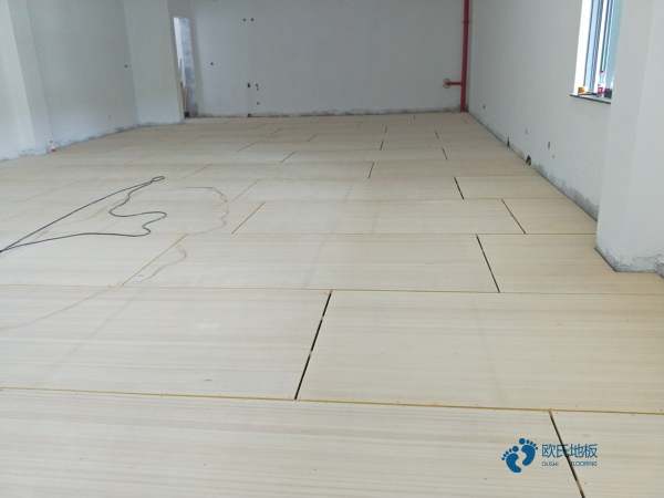 上海室內(nèi)運(yùn)動(dòng)木地板生產(chǎn)廠家